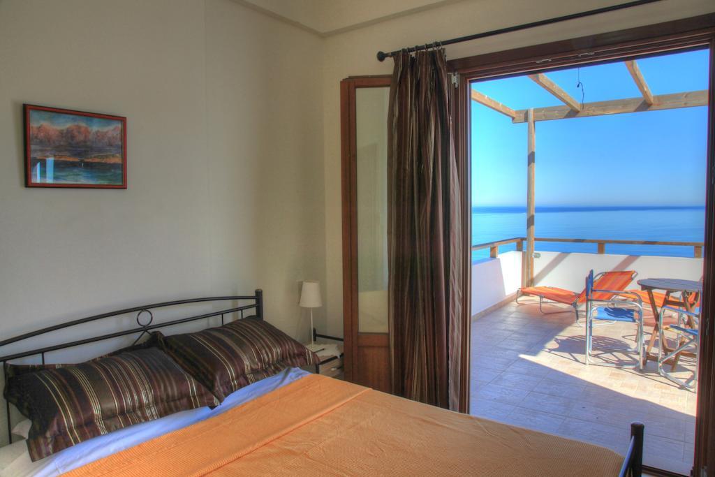 Anemos-Halcyon-Eirene Villa Mochlos Bilik gambar